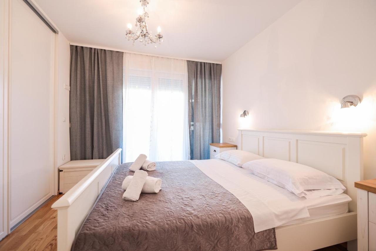 Two Bedroom Apartment With A Balcony Relja Zadar Ngoại thất bức ảnh