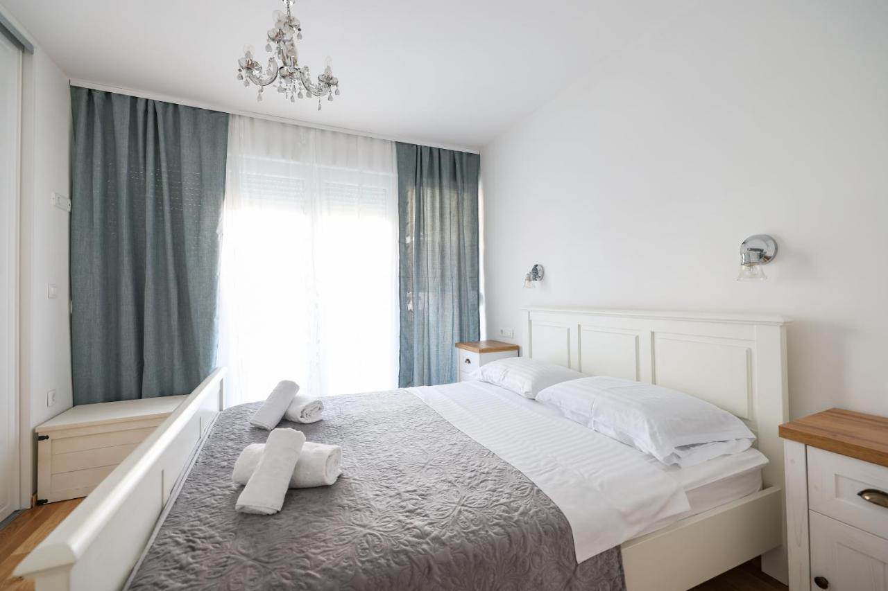 Two Bedroom Apartment With A Balcony Relja Zadar Ngoại thất bức ảnh